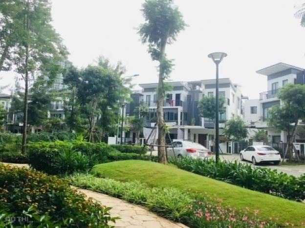 Cần bán suất ngoại giao liền kề ST5 Gamuda Garden vị trí đẹp nhất phân khu. LH: 098.1122.869 13128260