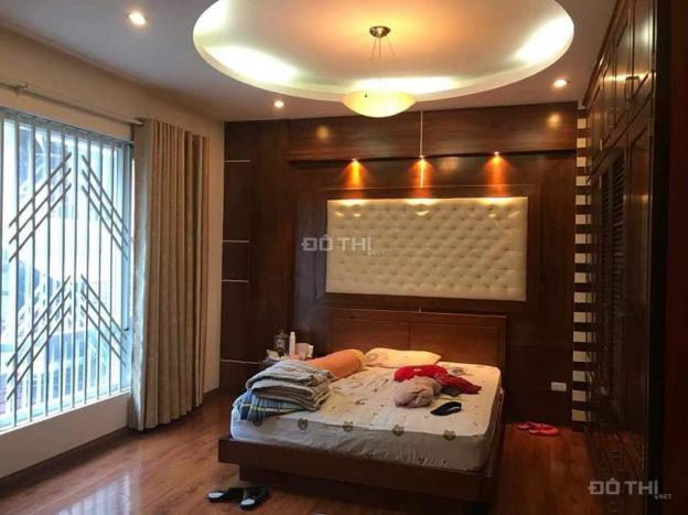 Bán nhà khu vip Hoàng Quốc Việt, lô góc 3 mặt thoáng, view công viên 58m2, giá chỉ 9.5 tỷ 13129264