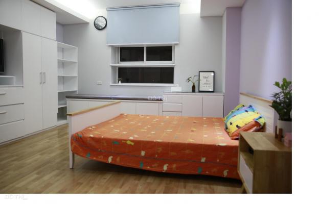 Cho thuê chung cư Nghĩa Đô 65m2 chia 2 phòng ngủ, đồ cơ bản cho hộ gia đình 13129656