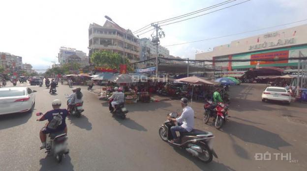 Nhà mặt chợ Phú Lâm, 4x18m, 1 trệt 3 lầu ST, P13 - Q6 13130488