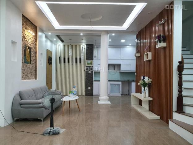 Bán nhà phố Thịnh Quang, Đống Đa, 70m2, 4 tầng, hơn 3 tỷ, đẹp ở ngay 13134552