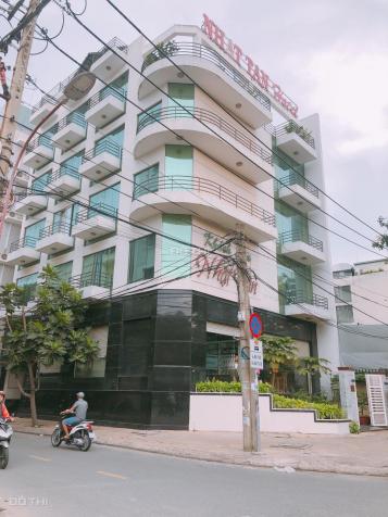 Bán khách sạn Trung Sơn, căn góc đường Số 4 và Nguyễn Thị Thập nối dài. Khách sạn đẹp full nội thất 13148075