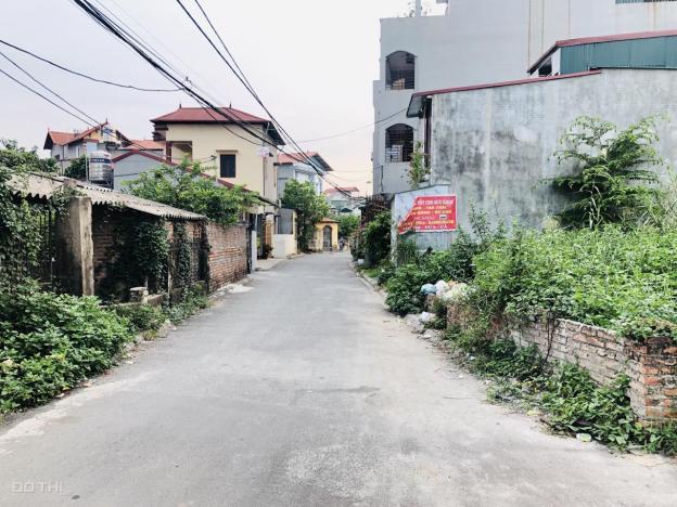 Cần bán mảnh đất Đông Dư, Gia Lâm, DT 37m2, gần trung tâm xã Đông Dư, đường ô tô đỗ cửa 13151543