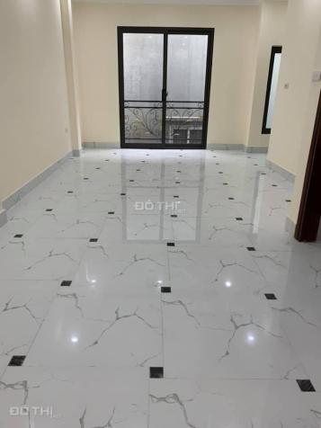 Bán nhà Định Công Thượng, 32m2, 5 tầng xây mới, giá 2.85 tỷ, ngõ thông, 0972638668 12620774