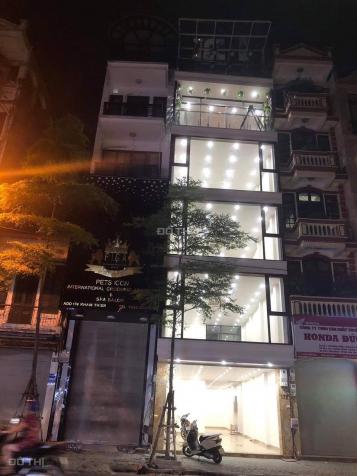 Cho thuê nhà mặt phố Nguyễn Trường Tộ, nhà đang hoàn thiện mới, 70m2 x 4 tầng, mt 4.2m, giá 45tr/th 13154137