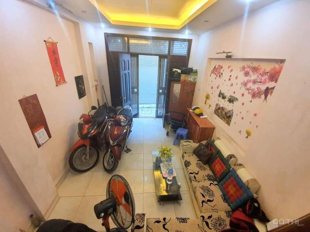 Bán nhà Tam Trinh, Hoàng Mai SĐCC 34m2, 3 tầng, 1.8 tỷ. LH: 0916621025 13155114