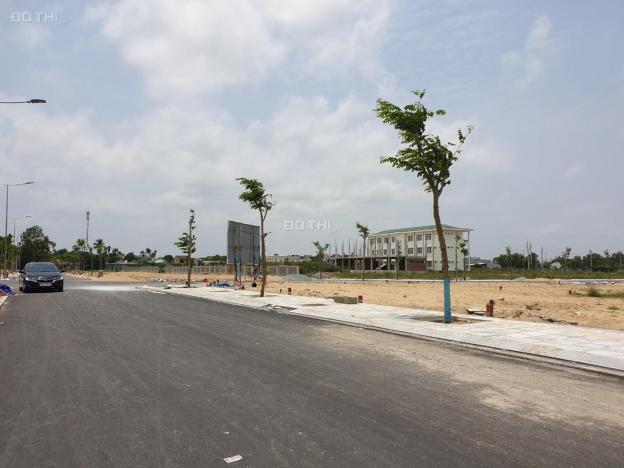 Bán lô đất đường 7m, đối diện trường học, giữa lòng thành phố Quảng Ngãi, giá chỉ 1.3 tỷ 13156171