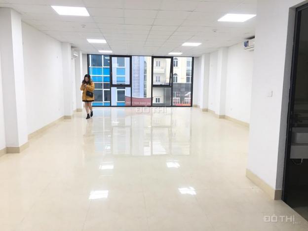 Tòa chuyên văn phòng, view kính đẹp, rộng rãi, đắc địa trên đường Hoàng Văn Thái, Thanh Xuân 13162217