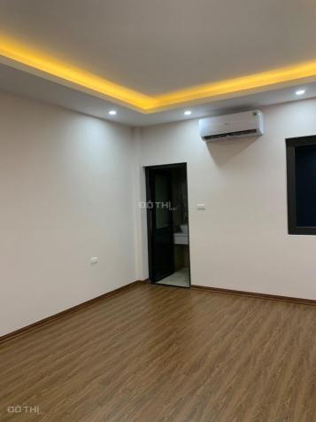 Bán nhà mặt phố 8 tầng, 80m2 Võ Văn Dũng 1 bước ra hồ Hoàng Cầu cực tiện KD, mở văn phòng 13163167