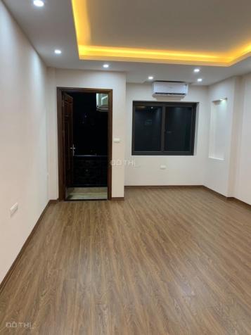 Bán nhà mặt phố 8 tầng, 80m2 Võ Văn Dũng 1 bước ra hồ Hoàng Cầu cực tiện KD, mở văn phòng 13163167