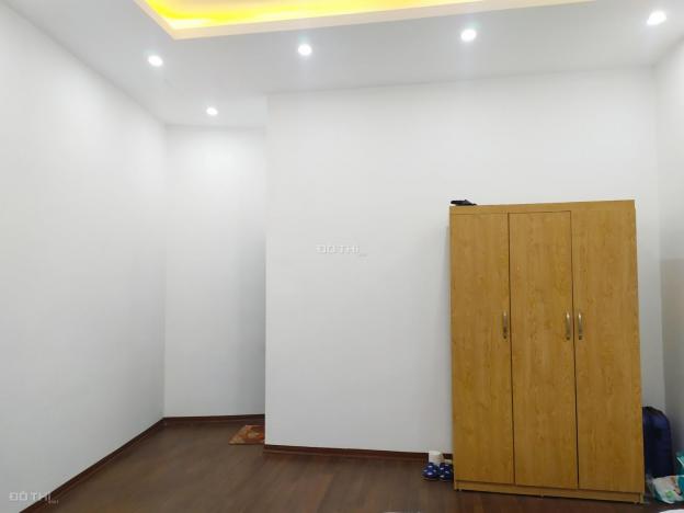 Bán gấp nhà Mỹ Đình 35m2 x 4T, nhà đẹp, ngay trục chính Lê Đức Thọ, giá chỉ 2.6 tỷ. LH Tuấn Land 13164246