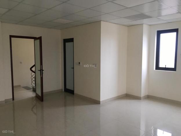 0338533599 văn phòng 35m2 - 80m2 - 100m2 cho thuê phố Chùa Láng, Nguyễn Chí Thanh, giá từ 10tr/th 13135892