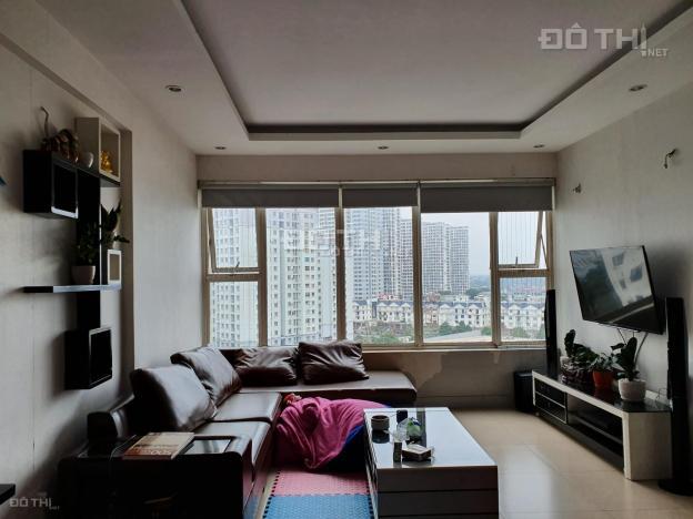 Bán gấp căn hộ chung cư Phạm Văn Đồng 3 phòng ngủ, 3 tỷ bao gồm phí sổ đỏ, full nội thất 13165906