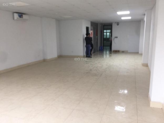 Siêu phẩm chào hè, văn phòng 140m2 Hoàng Văn Thái sàn đẹp, view kính, rộng rãi 13166283