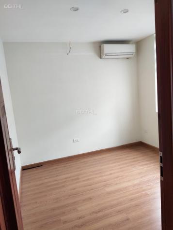 Bán CHCC sổ đỏ chính chủ - 69m2 - 2PN - full nội thất - BC Đông Nam - view nội khu giá 2,5 tỷ 13180348