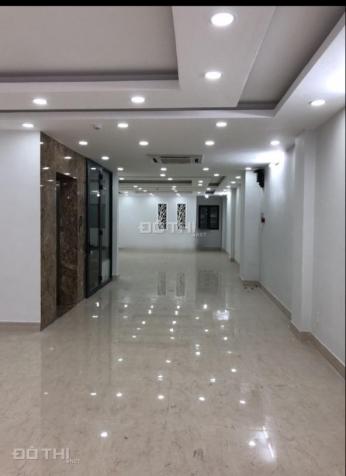 Cho thuê mặt bằng tầng trệt 6x28m, nhà mặt tiền 52 Trần Văn Quang, P10, Q Tân Bình 13181479