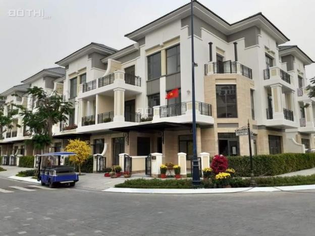 Nhà phố liền kề Verosa Park Q9, hỗ trợ LS 0%, tặng kèm nt trị giá 10 cây vàng + 2 năm PQL 13183121