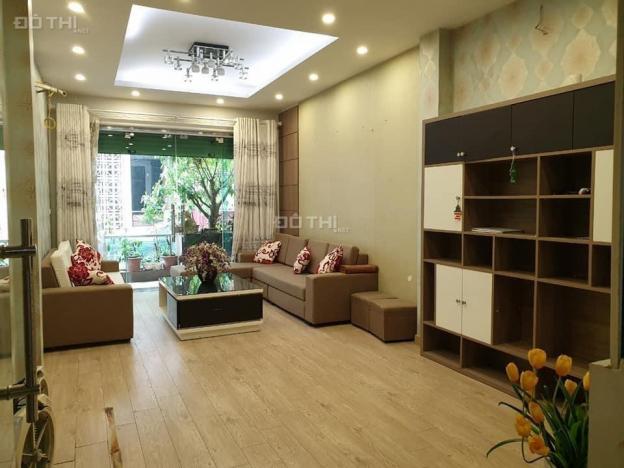 Bán gấp nhà phố Hoàng Văn Thái, Thanh Xuân mua là lãi 70m2, giá 7,3 tỷ 13188377