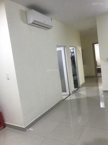 Cho thuê căn hộ có nội thất Oriental Plaza 84m2 2pn 2wc, số 685 Âu Cơ Q Tân Phú, giá 12tr/th 13189821