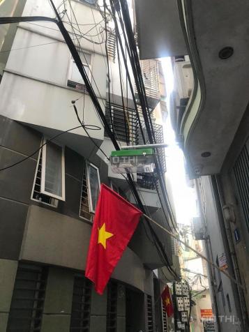 Bán nhà riêng đường Thịnh Quang, DT 42m2 x 5 tầng, ô tô đỗ trước cửa 13191785