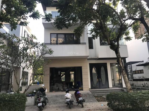 Bán biệt thự Lucasta Khang Điền SD 250m2, 3 tầng nhà thô sổ hồng 13193328