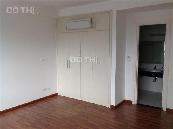 Chính chủ cho thuê căn hộ cao cấp tại 170 Đê La Thành, 146m2, 3PN, giá 12 triệu/tháng 11186229