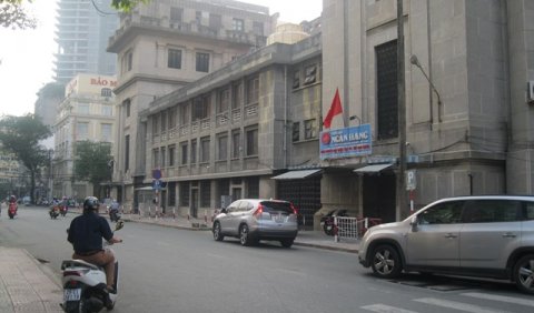 Bán gấp nhà đường Thái Văn Lung, Bến Nghé, Q. 1, 5T x 30m2, 4 tầng 13204699