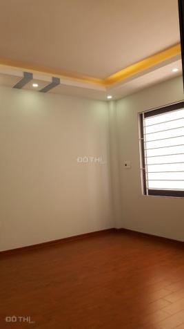 Bán nhà 47 Đức Giang, 31m2 x 4,5T, nhà mới 3PN, 4VS, nội thất đẹp khu phân lô nhận nhà vào ở luôn 13204906