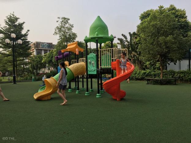 Bán căn 3 phòng ngủ tầng trung, DT 100m2 tại CT15 Green Park KĐT Việt Hưng, giá 3 tỷ bao phí CN 13206499