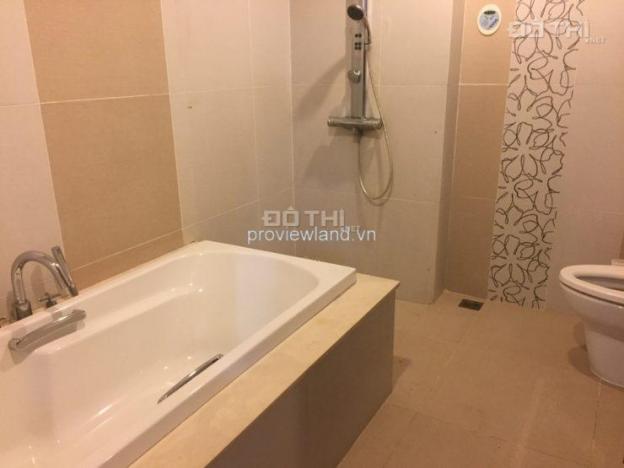 Thuê biệt thự Saigon Pearl, 1 hầm + 3 tầng, nhà đẹp, 4 phòng ngủ 4, giá 89 tr/tháng 13207206