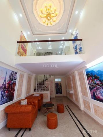 Cần bán nhà 4 tầng, tum 40m2 mặt chợ Thanh Xuân Nam, kinh doanh sầm uất, giá 5.5 tỷ (MTG) 13207999