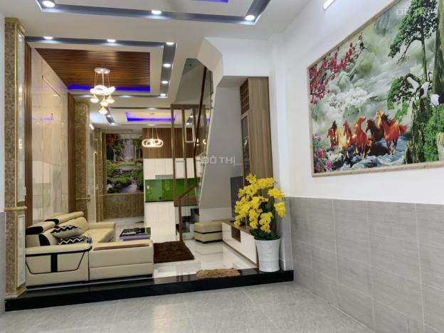 Bán nhà mới hoàn thiện mặt tiền đường 10m Huỳnh Tấn Phát, Nhà Bè, DT 4,5x15m. Giá 5,5 tỷ 13208630