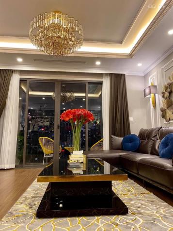 Cho thuê CHCC Vinhomes D'Capitale 2PN, 2WC 80m2 full nội thất, giá 15tr/th. LH 0393829622 13214357