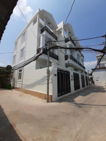 Góc 2 mặt tiền đường 16 Phạm Văn Đồng, khu vip gần sông, vay 70% TL giá tốt trong tháng 13220243