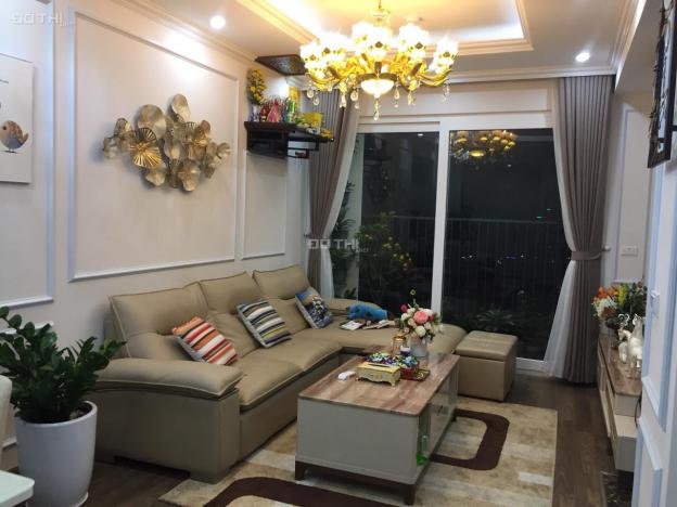 Em có căn đẹp cho thuê ở 349 Vũ Tông Phan giá thì siêu mềm cho khách ưng chốt đc luôn, 0369674408 13224233