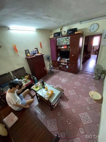 Cần bán gấp căn hộ tầng 3 nhà D8 tập thể Quỳnh Mai, phường Quỳnh Mai, quận Hai Bà Trưng, Hà Nội 13224497