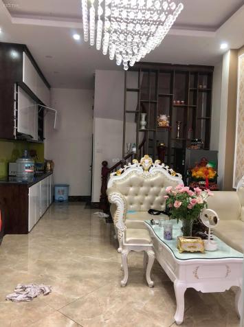 Bán nhà đẹp 5 tầng, cách vườn hoa Trần Quang Diệu 50 mét giá 3.9 tỷ 13227888