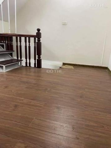 Bán nhà phố 8/3, lô góc, ô tô, 20m2 x 3T, giá 1 tỷ 620 tr 13228477