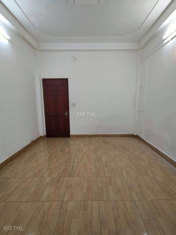 Cho thuê phòng 20m2 có máy lạnh tại Lê Cao Lãng, P. Phú Thạnh, Q. Tân Phú giá 3,5tr/tháng 13229171