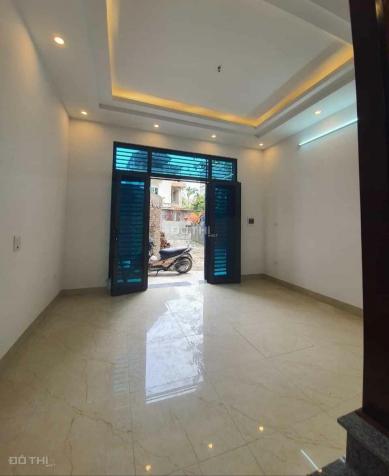 Bán nhà 38m2, 3 tầng, 3 PN gần BX Yên Nghĩa, ô tô đỗ cạnh nhà giá chỉ 1,37 tỷ. LH: 0979 022 426 13234501