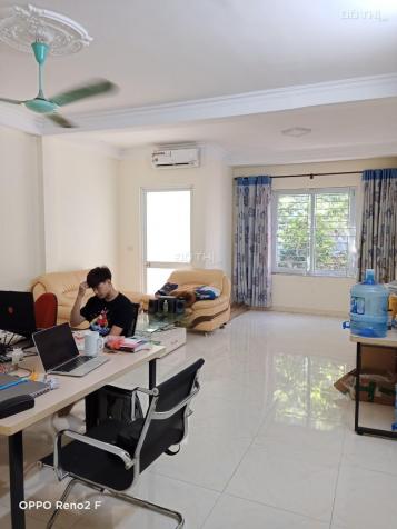 Cho thuê nhà giá rẻ tại Nguyễn Trãi, Thanh Xuân, 100 m2 x 3 tầng, giá chỉ 12,5 tr/th 13244165