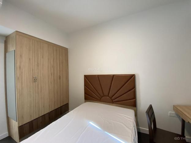 Cho thuê full nội thất ở căn 2 phòng ngủ căn tầng cao thoáng mát nhìn công viên - CH Golden Mansion 13248338