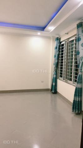 Nhỉnh 2 tỷ, Hai Bà Trưng, mặt ngõ thông kinh doanh, lô góc 3 mặt thoáng, 5 tầng cho thuê 13tr 13253574