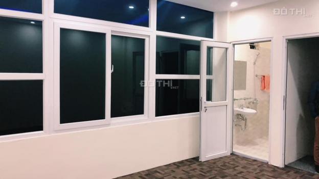 Nhỉnh 2 tỷ, Hai Bà Trưng, mặt ngõ thông kinh doanh, lô góc 3 mặt thoáng, 5 tầng cho thuê 13tr 13253574