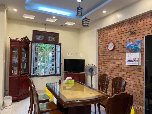 Bán nhà phân lô Nguyên Hồng, Đống Đa, DT 90m2, view sân chơi, nhà đẹp giá 16.9 tỷ 13254929