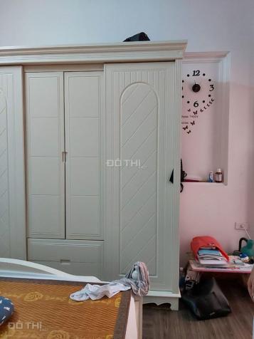 Bán nhà riêng ở Cầu Giấy, 56m2, 4,5 tầng, giá 3,3 tỷ. LH 0986290280 13254967