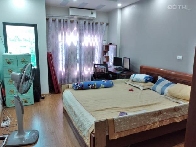 Hàng xóm Linh Đàm, tặng nội thất, 5 tầng, 4 ngủ, về ở ngay 13258389