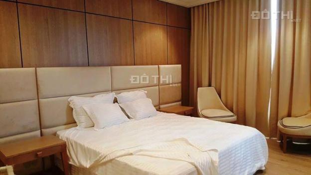 Cho thuê Hong Kong Tower 130m2, 3PN, căn góc, full đồ, giá 17 tr/th, view đại sứ quán, 0915586141 13274934