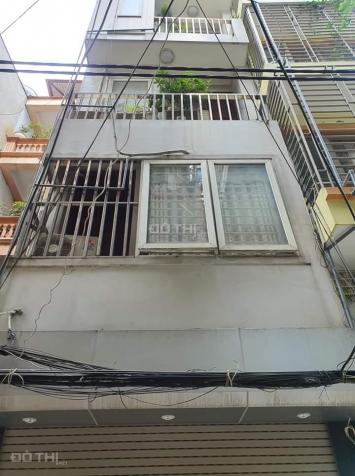 Bán nhà phân lô Nguyễn Hoàng Tôn 40m2, 5 tầng, ô tô qua cửa, vào nhà, giá 5.5 tỷ 13282029