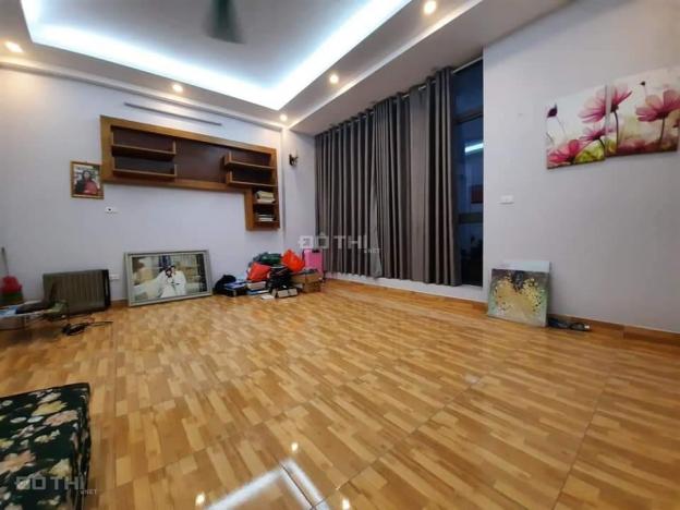 Bán nhà Cổ Nhuế, DT 100m2, 3 tầng, MT 6m, giá 3.6 tỷ. LH: 0902.247.573 13290719